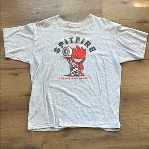 Spitfire Mens Gray and Red Graphic Tee ! Medium